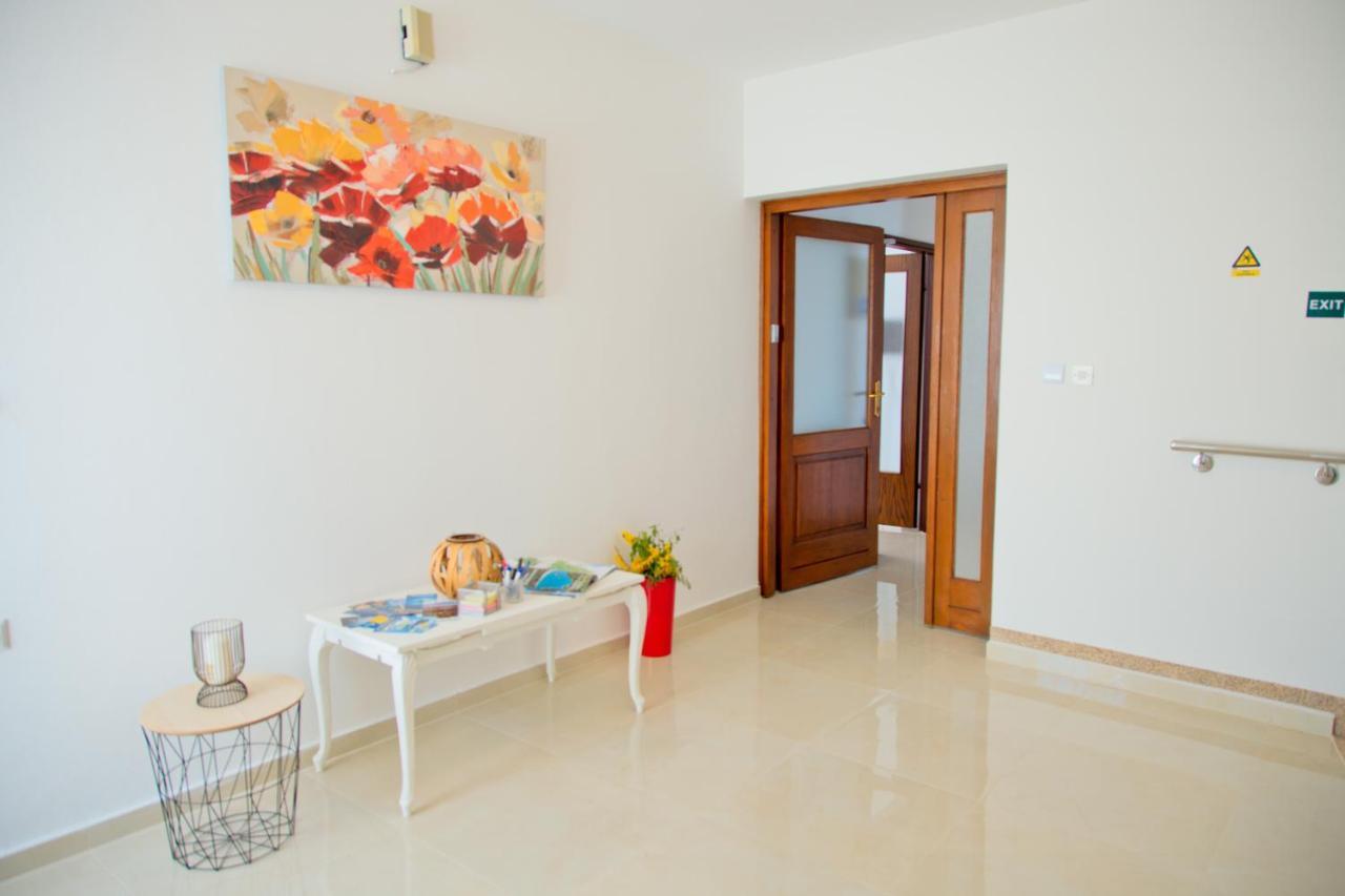 Apartment Karolina - Green Oasis Pula Extérieur photo