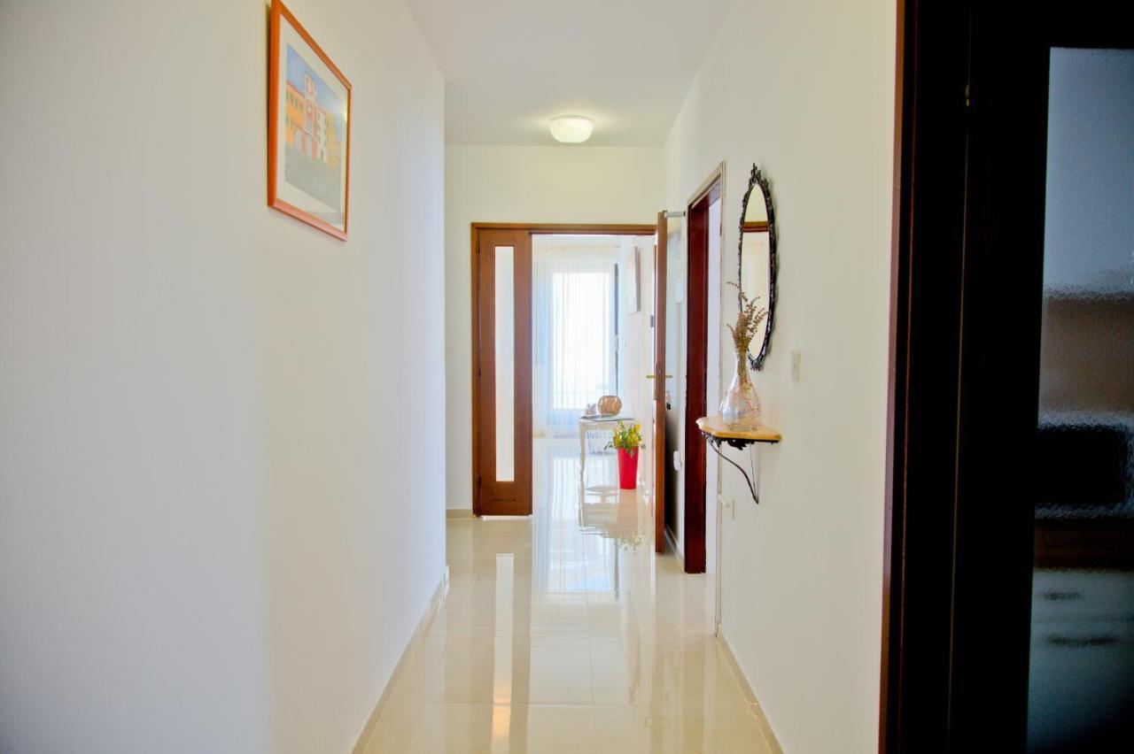 Apartment Karolina - Green Oasis Pula Extérieur photo